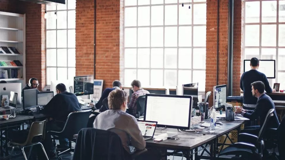 Как выбрать веб-студию в Юхнове по кейсам Как выбрать веб-студию в Юхнове по кейсам